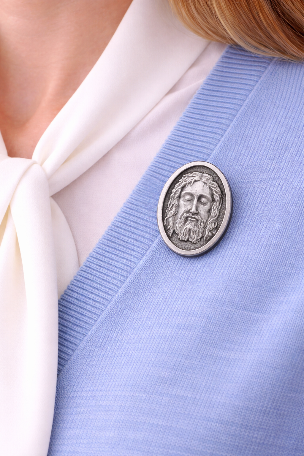holy face of jesus catholic devotional pin